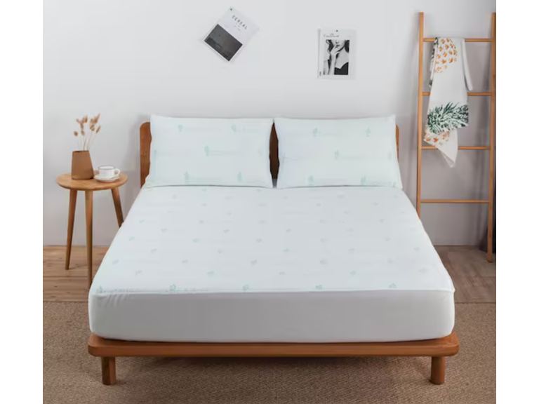 72% OFF: Bibb Home Eucalyptus Scented Waterproof Mattress Pad