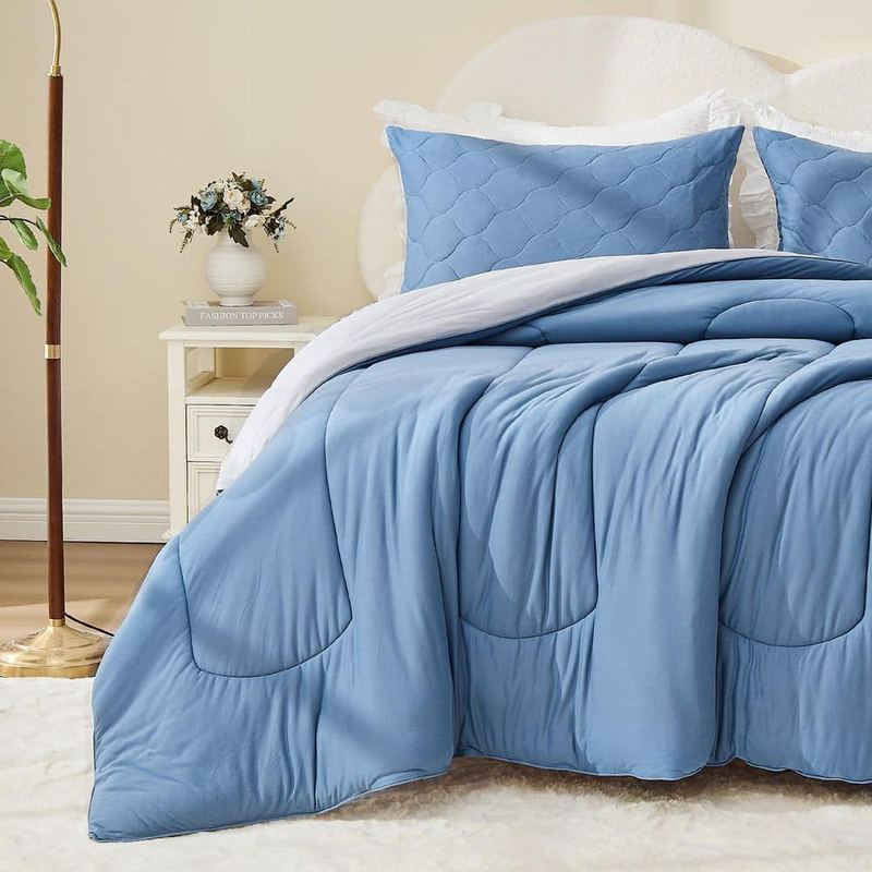 Bestier - 3-Piece Blue Full All Season Bedding Set, Microfiber Lightweight Comforter and 2-Pillowcases