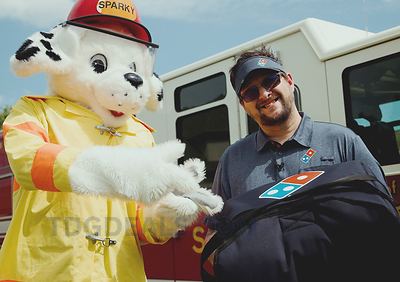 FOOD NEWS: DOMINO’S COULD DELIVER YOUR PIZZA WITH A FIRE TRUCK 🚒🍕