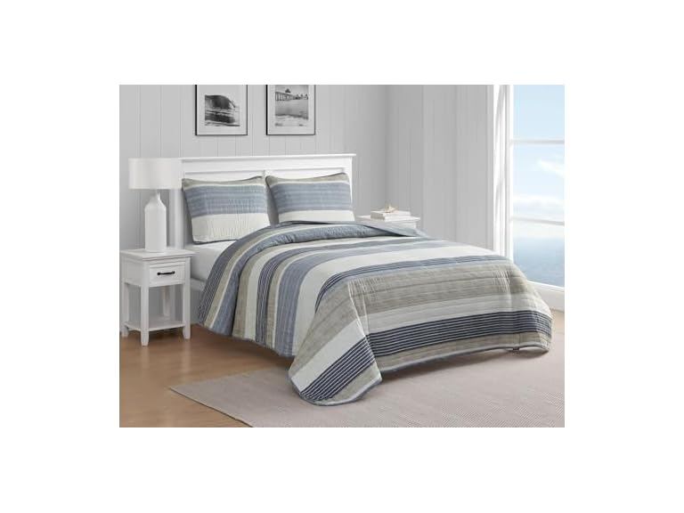 75% OFF: Nautica Reversible Twin Quilt Set